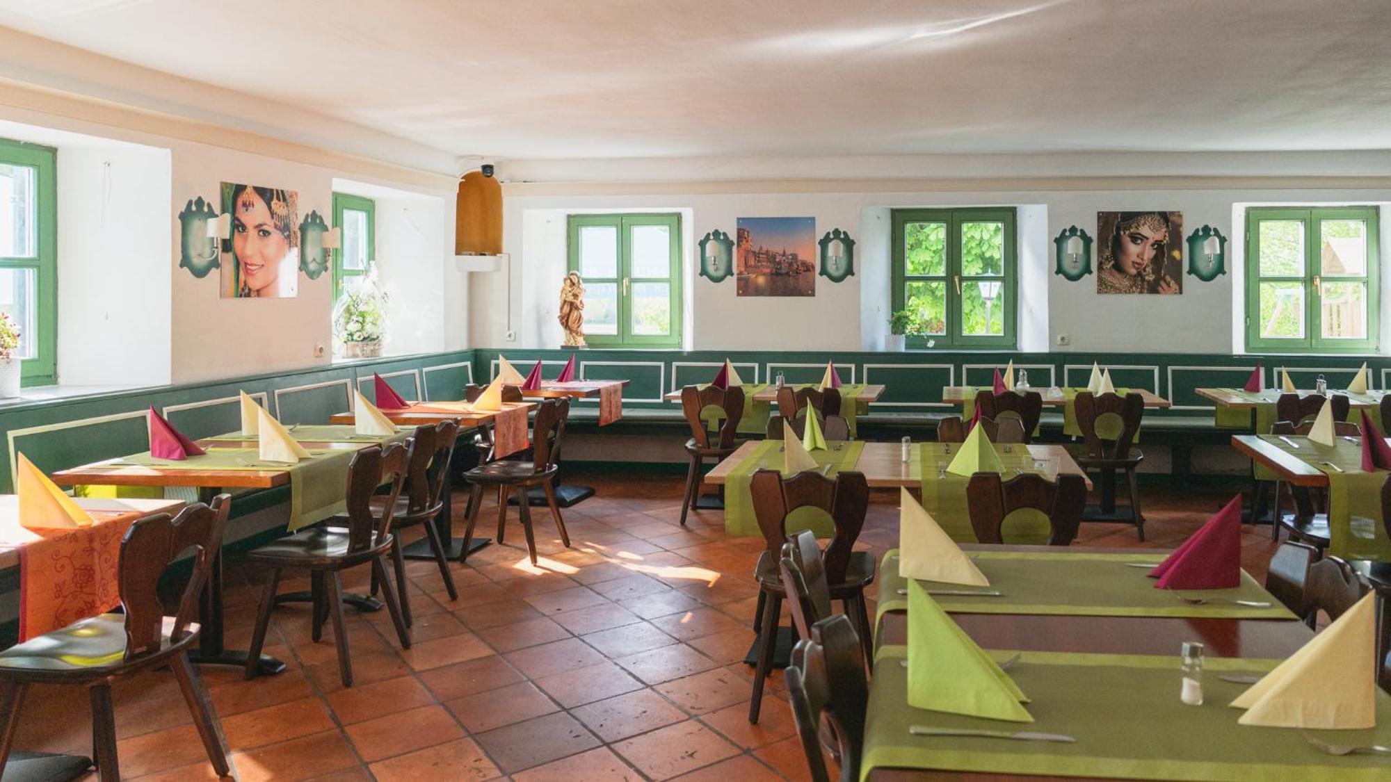 Hotel Restaurant Taverna Eching  Εξωτερικό φωτογραφία